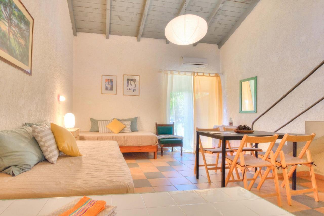 Lefkes Apartments アカラヴィ エクステリア 写真