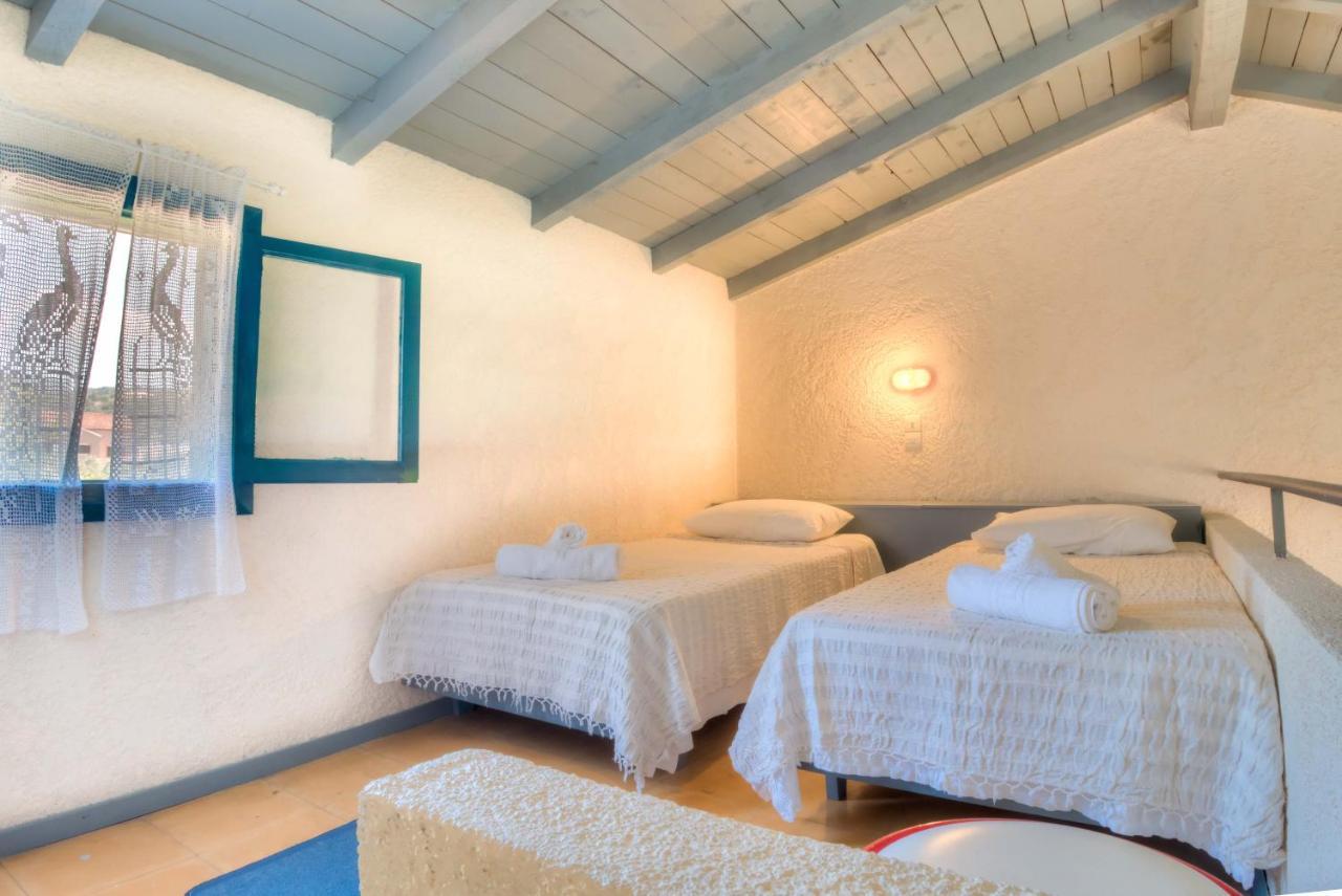 Lefkes Apartments アカラヴィ エクステリア 写真