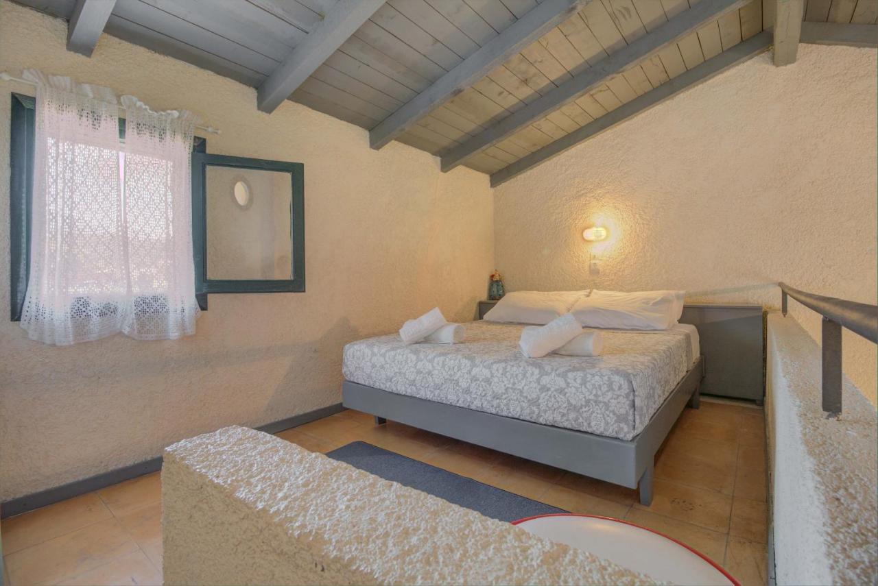 Lefkes Apartments アカラヴィ エクステリア 写真