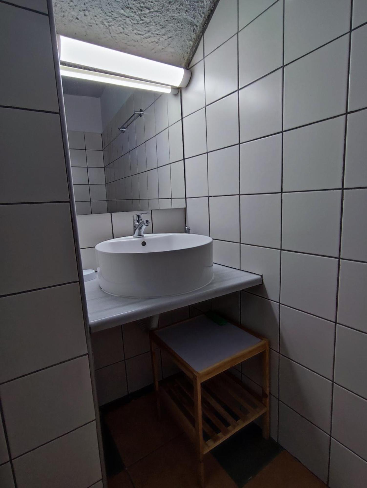 Lefkes Apartments アカラヴィ 部屋 写真