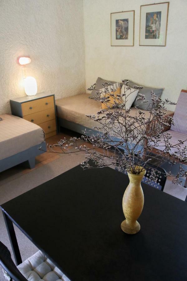 Lefkes Apartments アカラヴィ エクステリア 写真